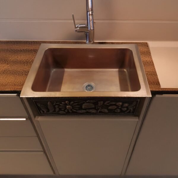 Handcrafted Copper Vintage Design Embossed Copper Kitchen Sink
